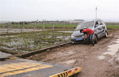 荣县抚顺道路救援